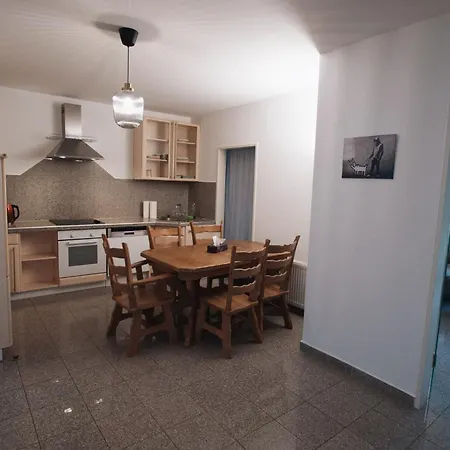 Modern House Half - Near Hamburg Airport